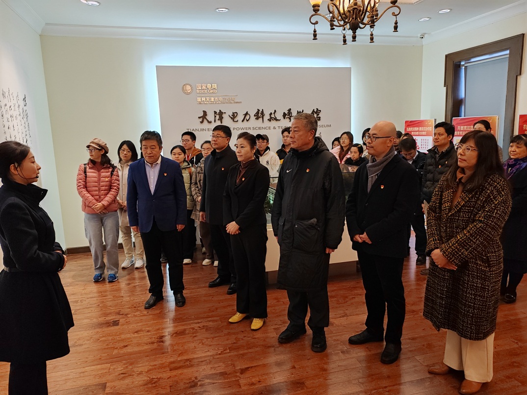 说明: C:\Users\Lenovo\Desktop\beat365亚洲版官网师生开展党支部联合主题党日活动\20231117党日活动2.jpg